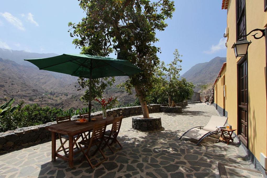 Casa Rural Los Aromos - Wunderschones Landhaus Mit Meerblick Hermigua Extérieur photo